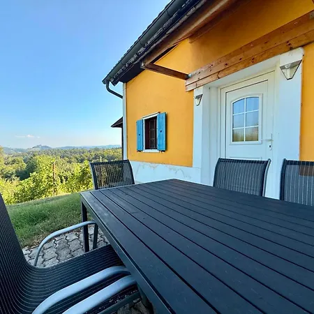 Wohnen Am Weinberg Vormals Weingut Kofler *
